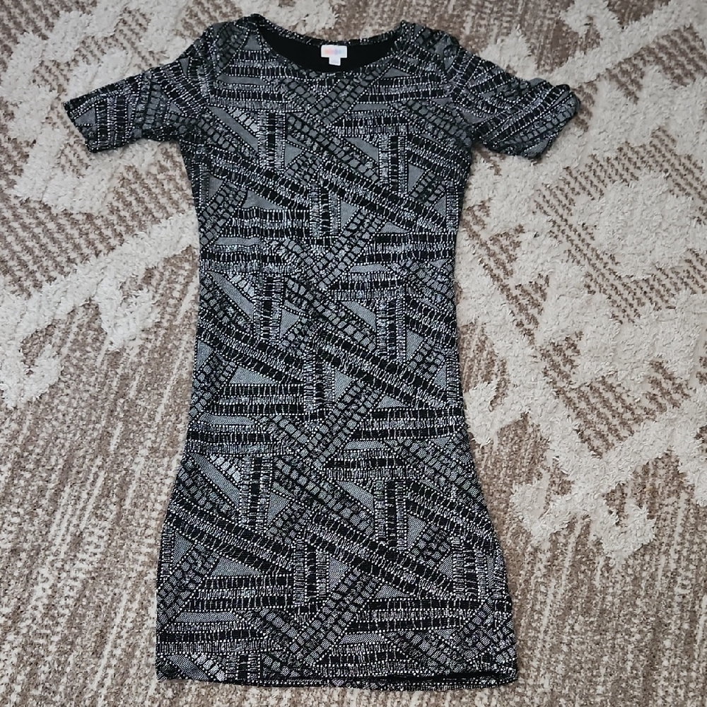 LuLaRoe Black and Gray Geometric Mini Dress